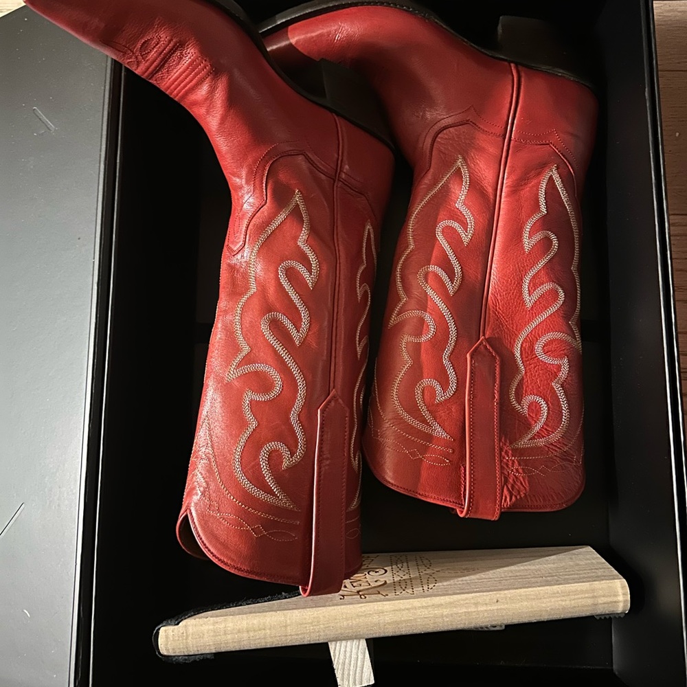 Kemo Sabe Cherry Red Heeled Boots - Picture 9 of 10